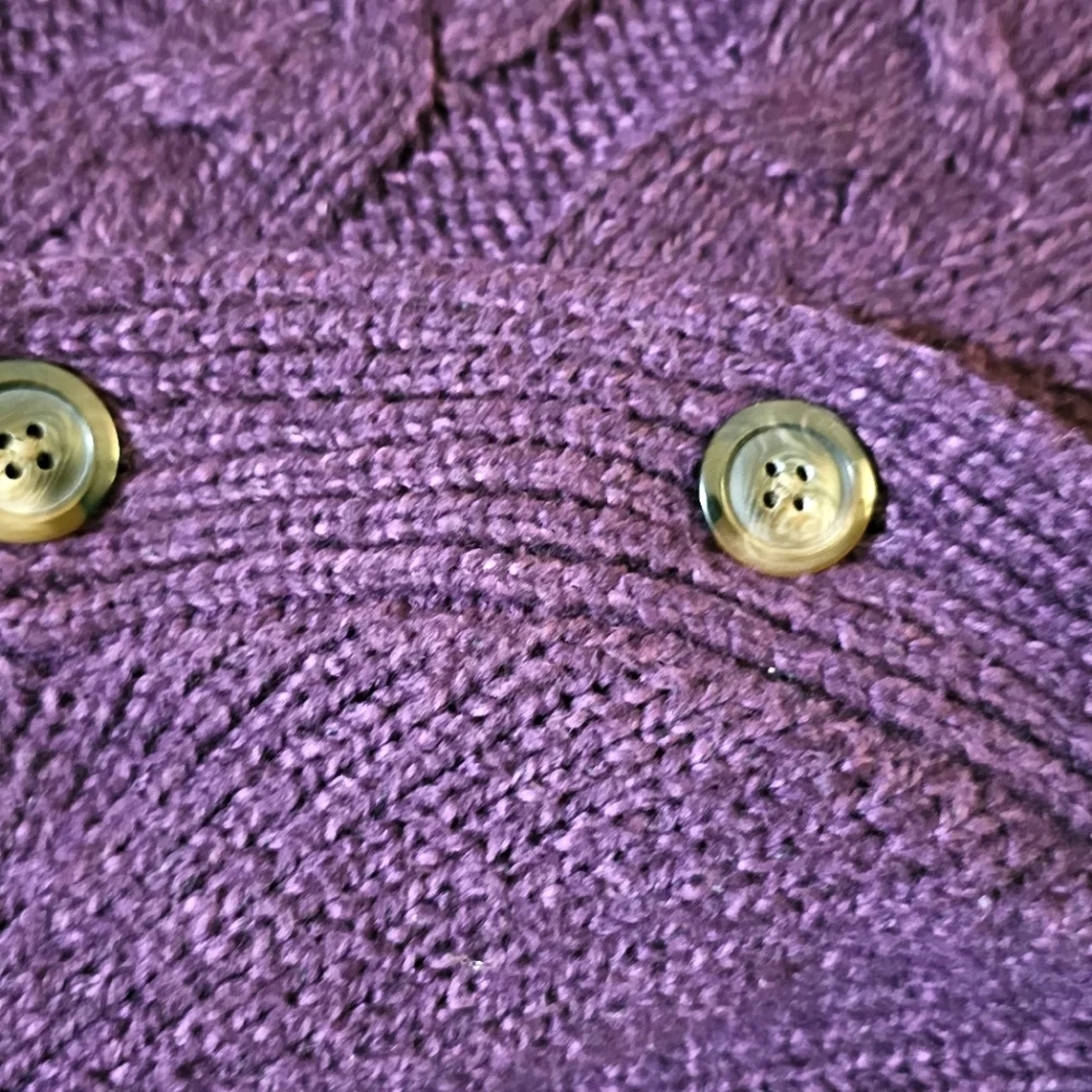 Old Navy Womens Purple Sweater Poncho Size XXL Cable Knit Button Sides Cardigan - Picture 8 of 10